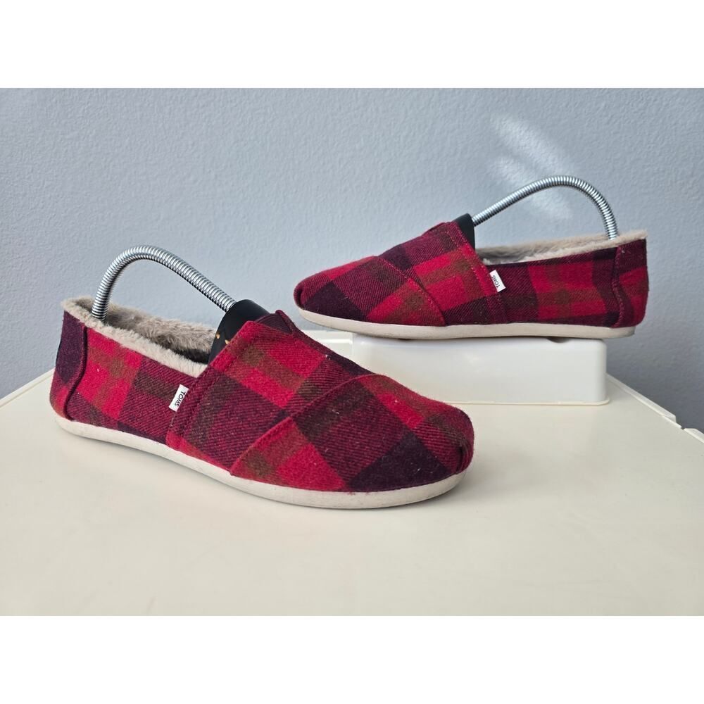 TOMS Plaid Red Fleece Lined Slip On Shoes Women’s 10 CloudBound Cozy Flats